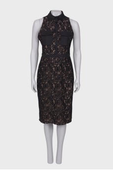 Sleeveless lace dress