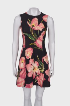 Dress in floral print