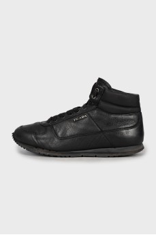 Men's leather boots