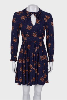 Blue dress in print with ruffles