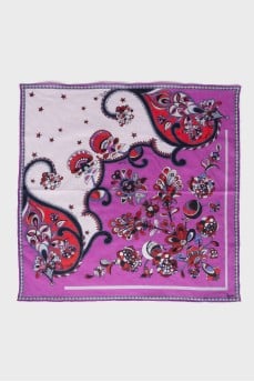 Scarf in a combined color in print