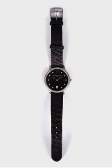 Wrist watch with sapphires