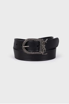 Leather belt with logo buckle