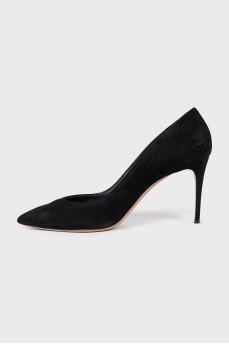 Pumps with stilettos