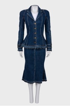 Denim suit with tag