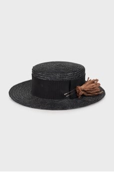 Braided hat with decor