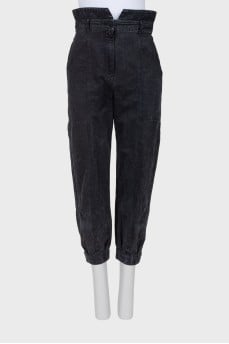 Jeans with raised seams
