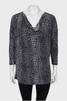 Blouse in animal print