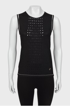 T-shirt with perforation and metal logo