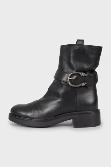Dionysus boots