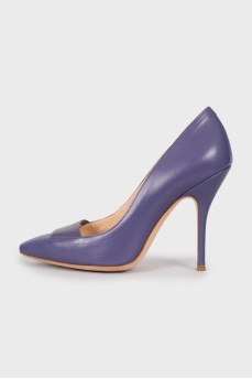 Purple leather shoes