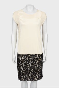 Dress with lace hem