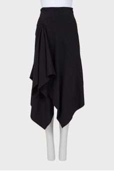 Black skirt with asymmetrical hem
