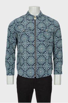 Men's shirt with gold fittings