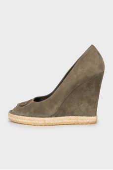 Suede wedge shoes