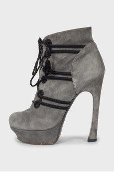 Grey lace-up boots 