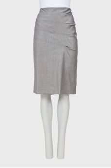 Straight-cut skirt with draping