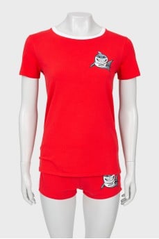 Two-tone T-shirt and shorts suit