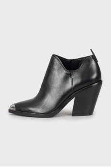 Black heeled ankle boots