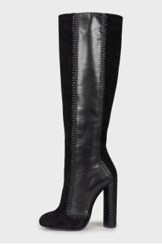 Leather boots with weaving