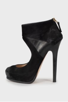 Combined black ankle boots