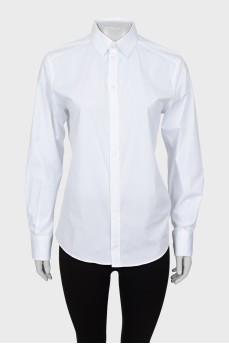 White fitted shirt