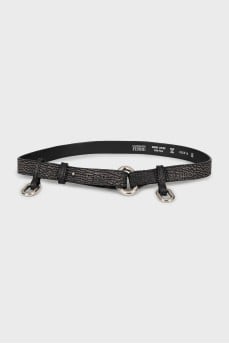 Leather belt with oval buckle