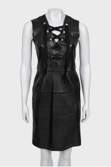 Sleeveless leather dress