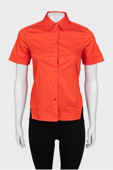Red short sleeve shirt