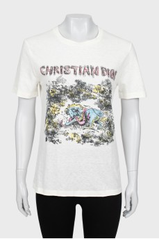 Printed T-shirt with tag