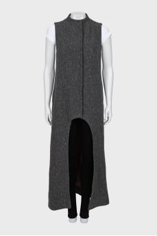 Gray vest extended at the back