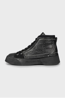 Men's boots with branded embossing