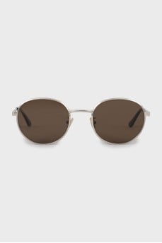 Oval sunglasses
