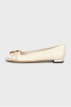 Leather ballet shoes with tag