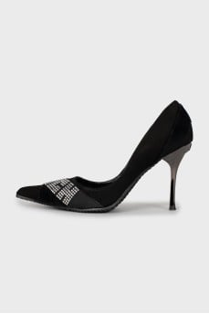 Suede shoes with rhinestone logo