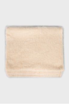 Beige alpaca scarf