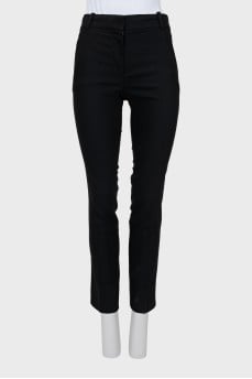Tapered trousers with arrows