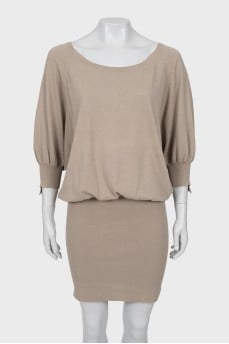Gray mini dress with 3/4 sleeves