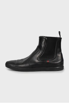 Men's leather Chelsea boots
