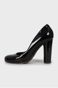 Black patent leather shoes