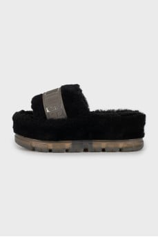 Fluffita flip-flops