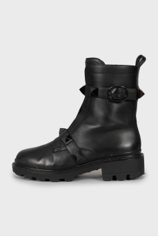 Boots Roman Stud