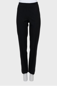 Straight-fit trousers with elastic