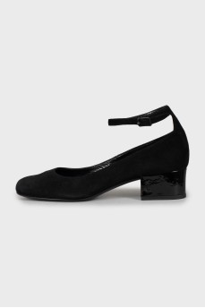 Suede mid heels