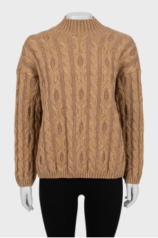 Sweater with high neck and tag