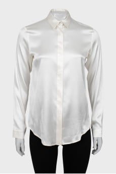 White straight shirt