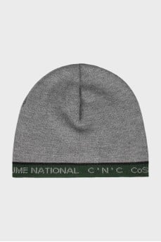 Men's knitted hat with tag