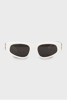 Sunglasses Dynasty