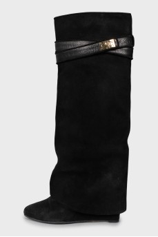 Suede boots with hidden wedge
