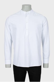 Men's white loose-fitting shirt